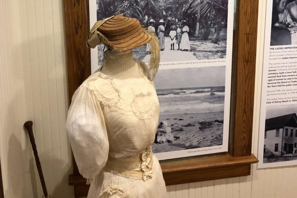 Pioneer attire during A Land Remembered era