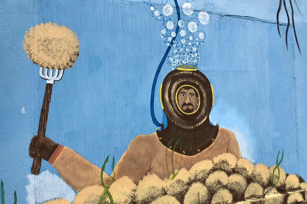 Tarpon Springs sponge diver mural