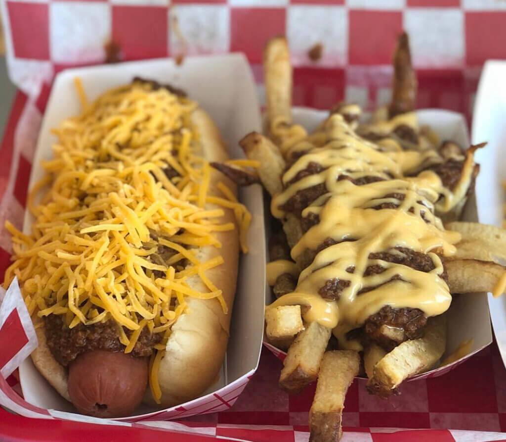 Chili dog and fries from Dog et Al