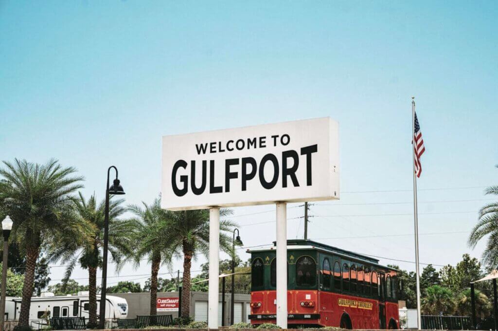 Gulfport sign