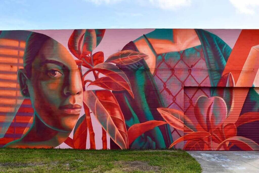 Wall mural of a woman in St. Pete 