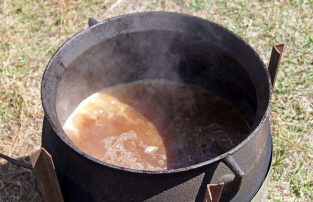Photo of boiling cane syrup