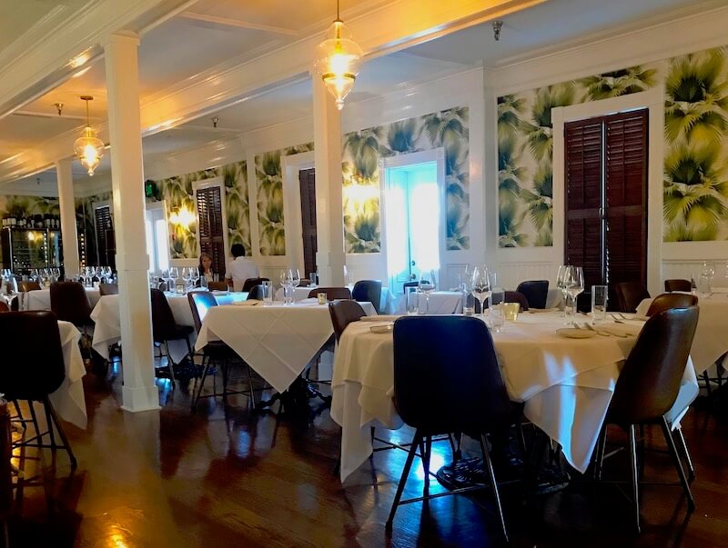 Photo of the inside of the Franklin Restaurant