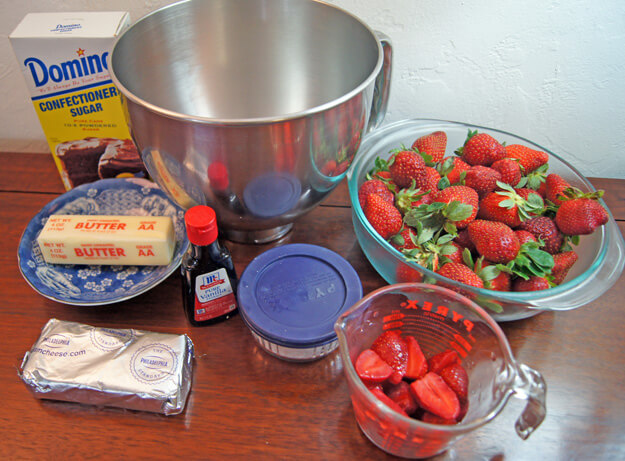 Stawberry frosting ingredients 