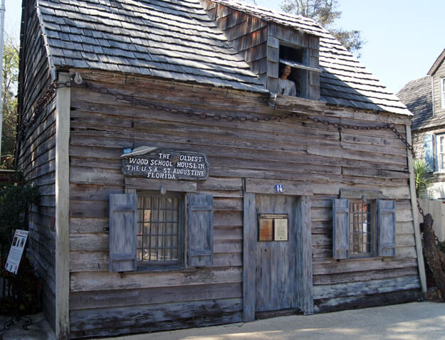 U.S. oldest wooden schoolhouse.