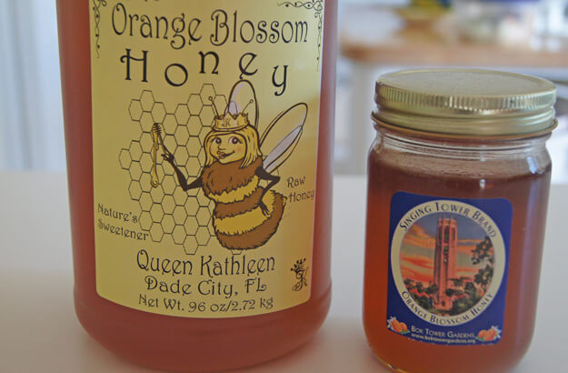 Photo of two jars of honey
