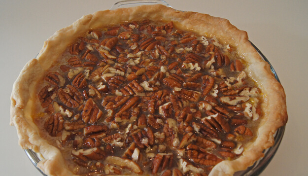 Photo of a pecan pie before the oven