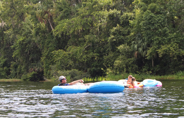 Photo of people tubing on the Rainbow River