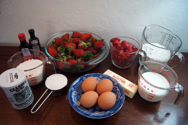 Strawberry cake ingredients