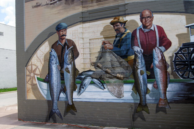 Photo of a mural in Titusville