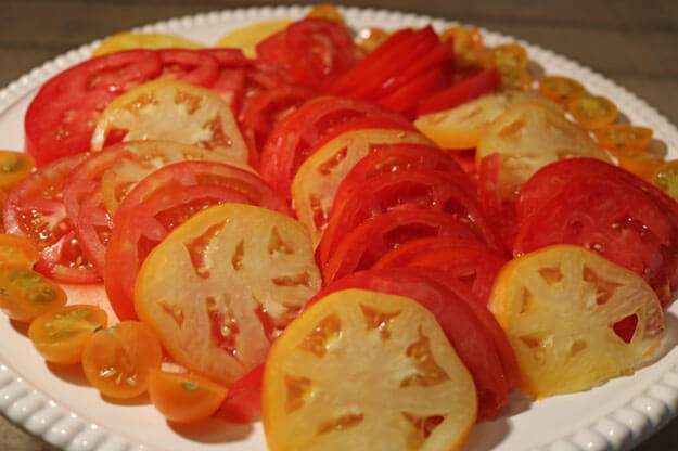 Photo of sliced tomatoes on a plate