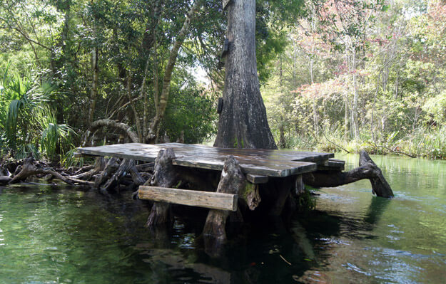 Photo of a jumping platform into the water