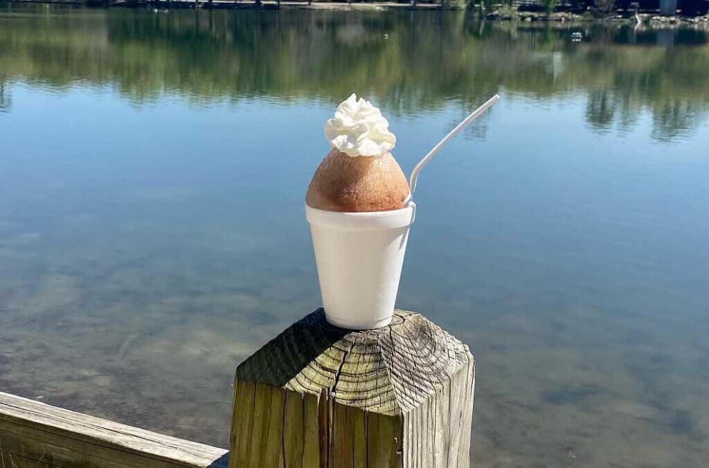 Big Easy Snowballs by the lake