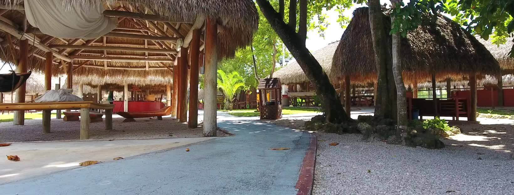 Photo of Miccosukee Indian Village in Miami Florida