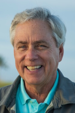 Photo of Florida Author Carl Hiaasen
