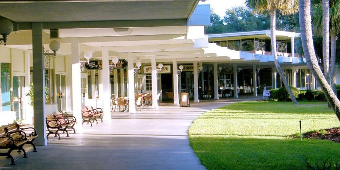 Photo of the shops and dining at Silver Springs
