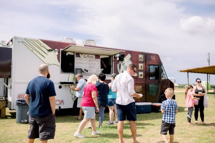 Food truck at Southern Hill Farms