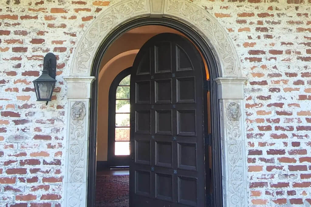 Casa Feliz Door