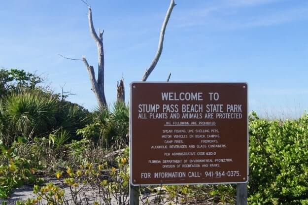 Photo of a sign at Stump Pass Beach State Park