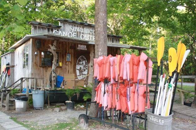 Suwannee outfitters store. 
