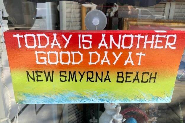 Photo of New Smyrna Beach Good Day sign