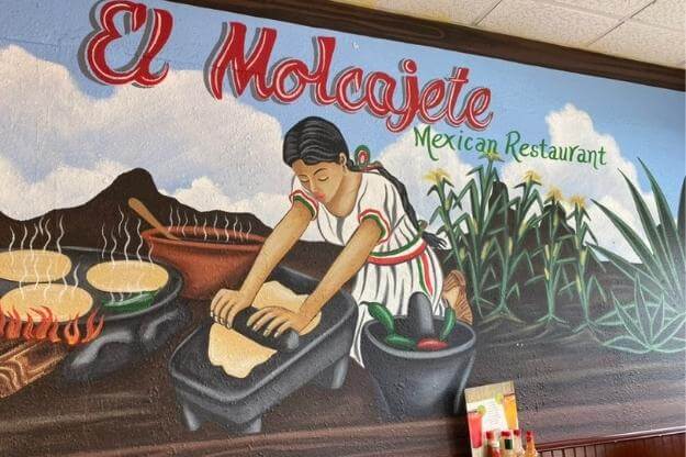Photo of El Molcajete Mexican Restaurant mural in Orlando