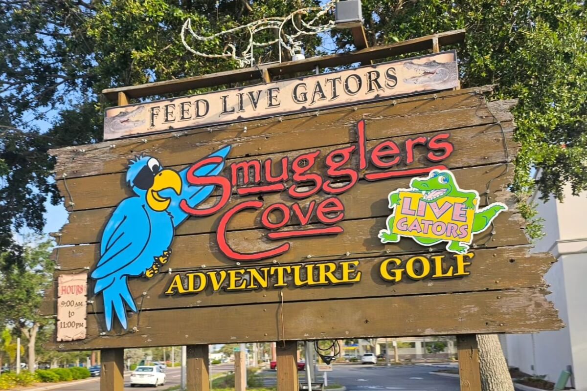 Smuggler's Cove Adventure Golf sign