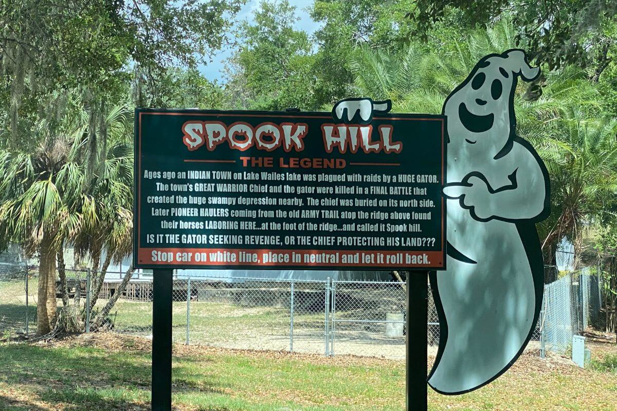 Spook Hill in Lake Wales sign