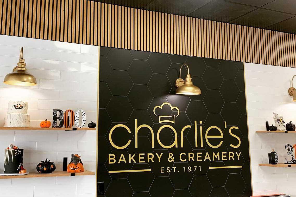 Charlies Bakery and Creamery Orlando