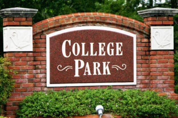 College Park Orlando brick sign