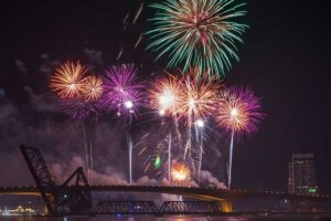 Unique New Year’s Eve Events in Florida to Ring In 2026 • Authentic Florida