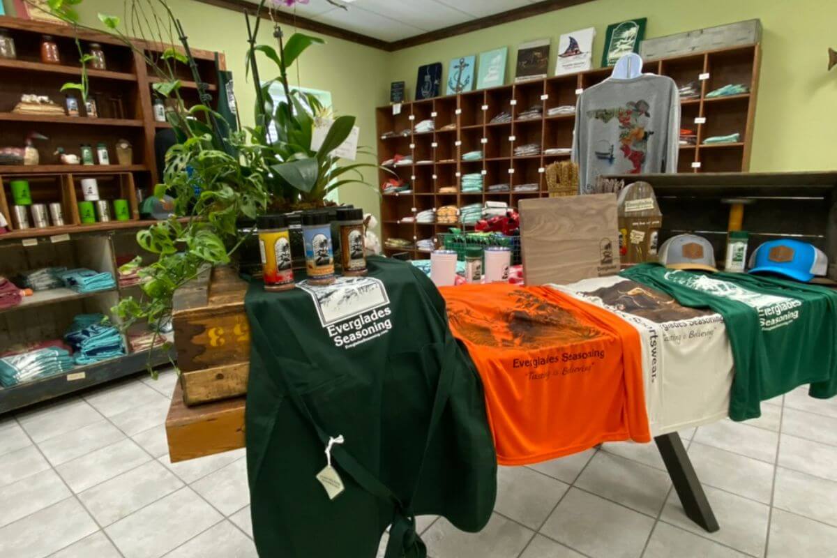 Everglades Seasonings and Sauce Tour Gift Shop in Sebring.