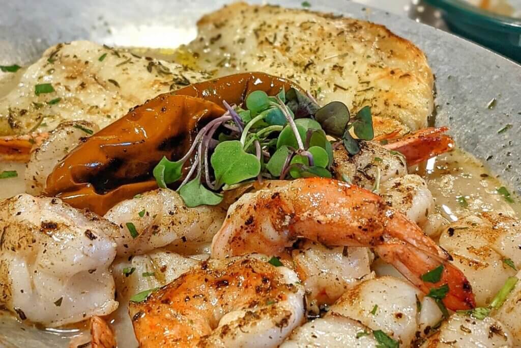 14 Best Seafood Restaurants Near Orlando • Authentic Florida