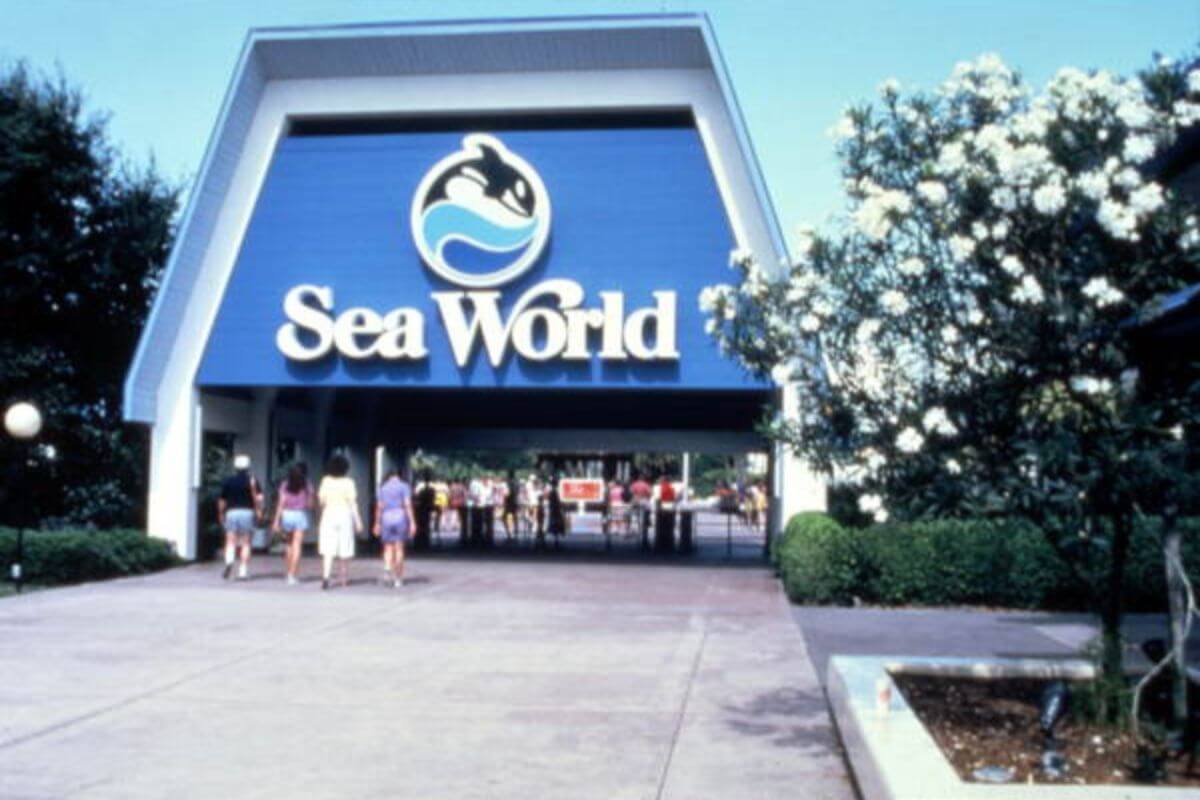 SeaWorld original entrance. 