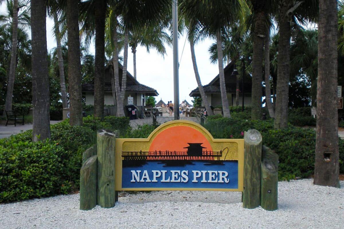 sign for pier