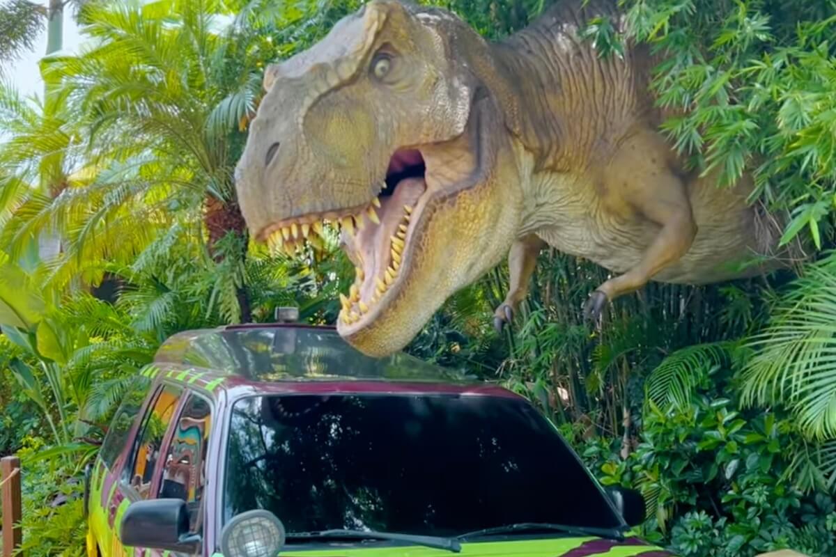 Dinosaur over the car at Jurassic Park. 