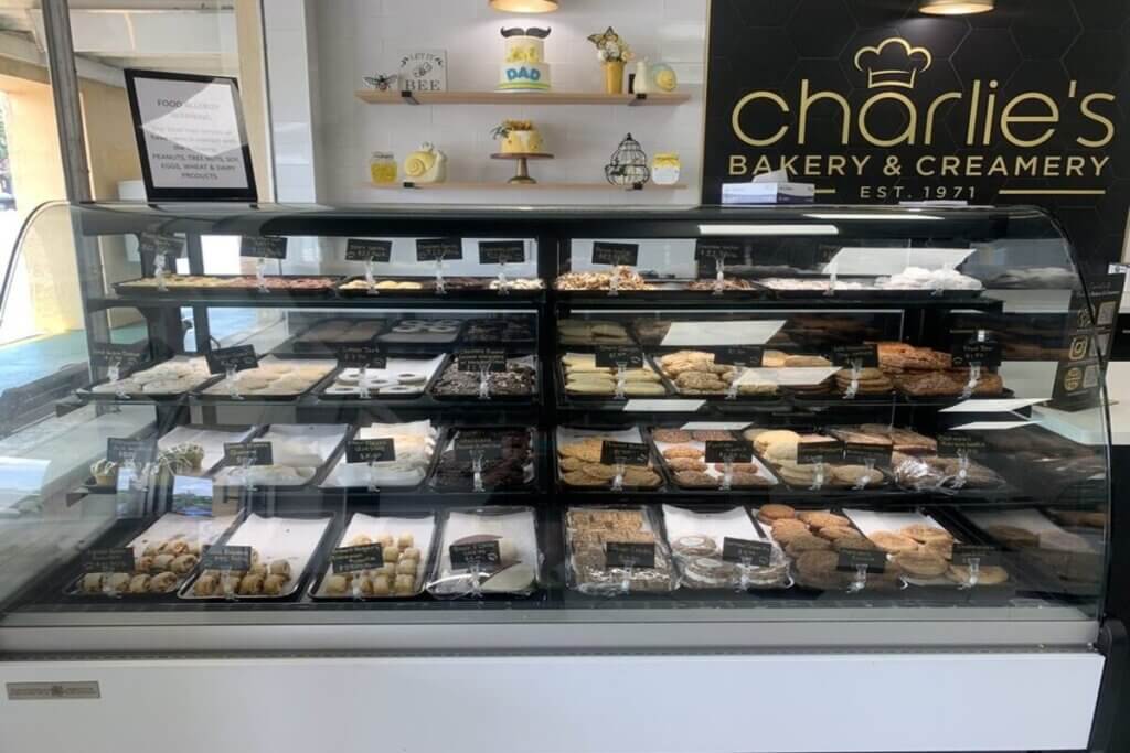 13 Best Bakeries in Orlando, FL (2024) • Authentic Florida