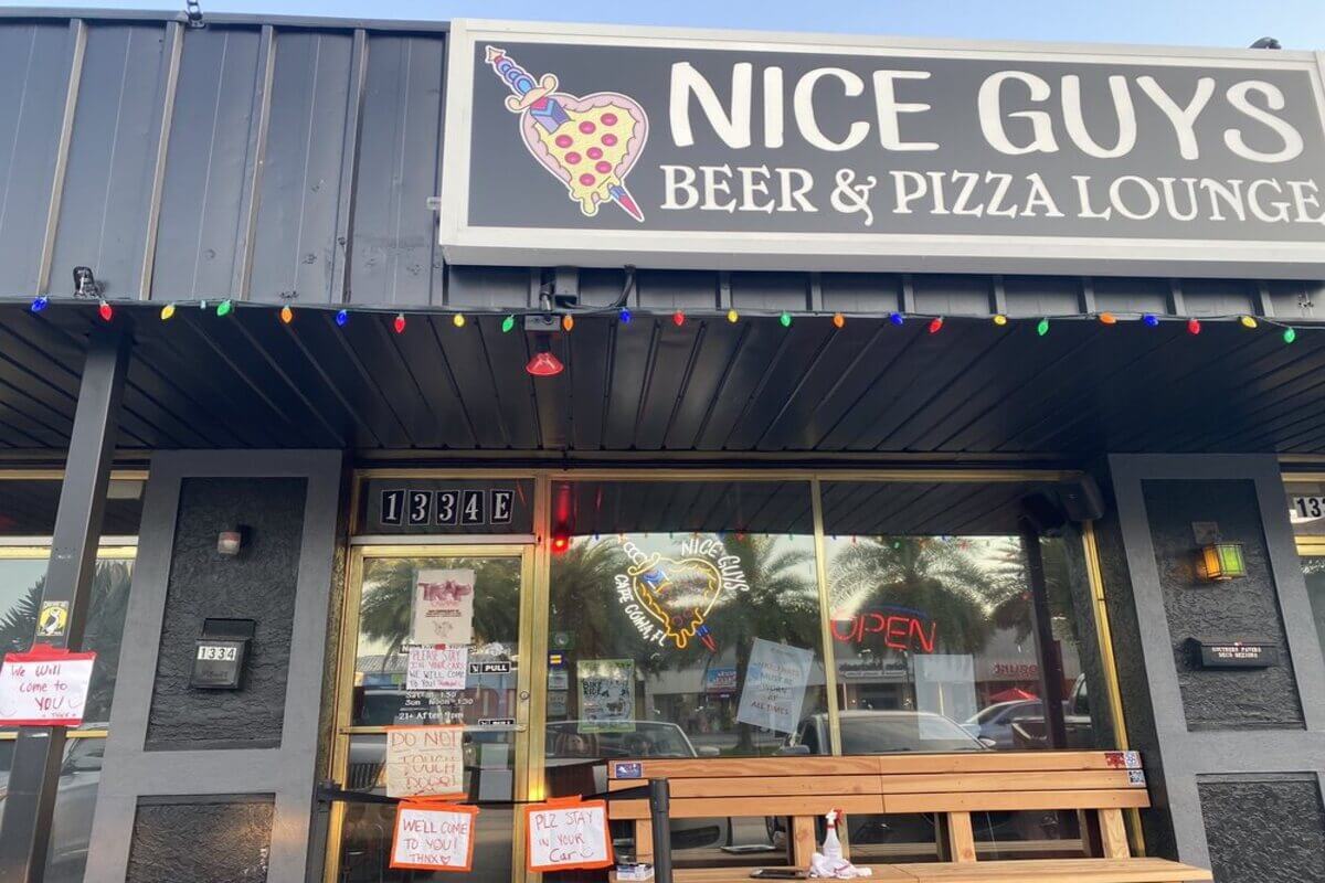 restaurant exterior of Nice Guys Beer & Pizza Lounge 