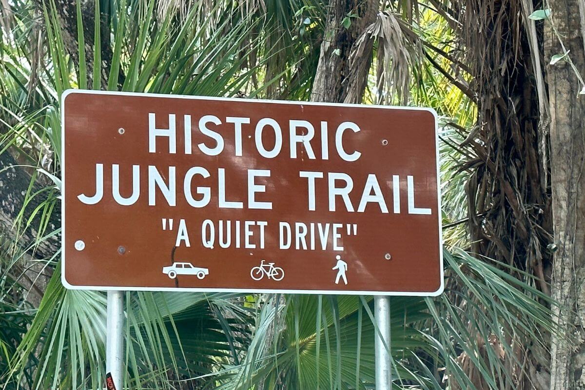 Historic Jungle Trail A Quiet Drive sign. 
