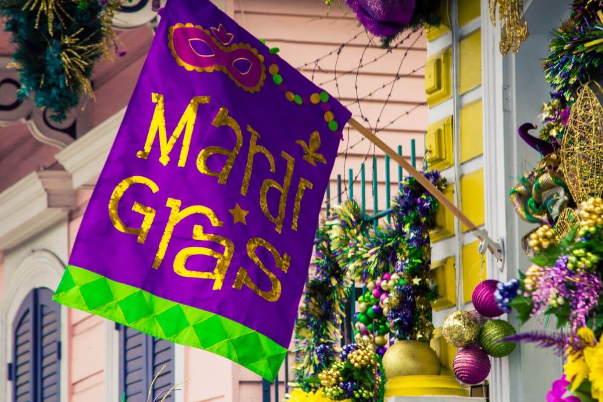 A Florida Mardi Gras Festival and Parade Guide (2024) • Authentic Florida