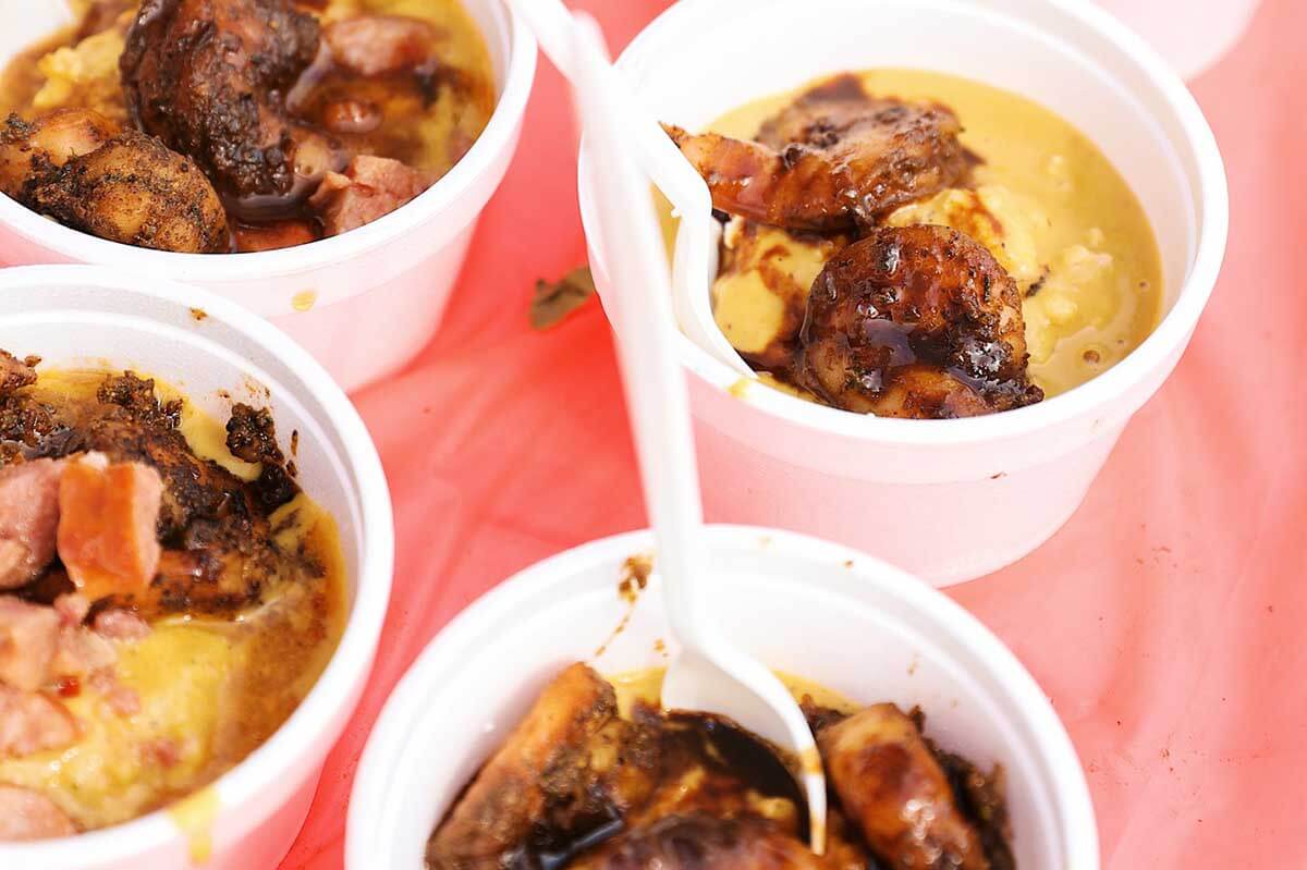 Shrimp and grits in containers