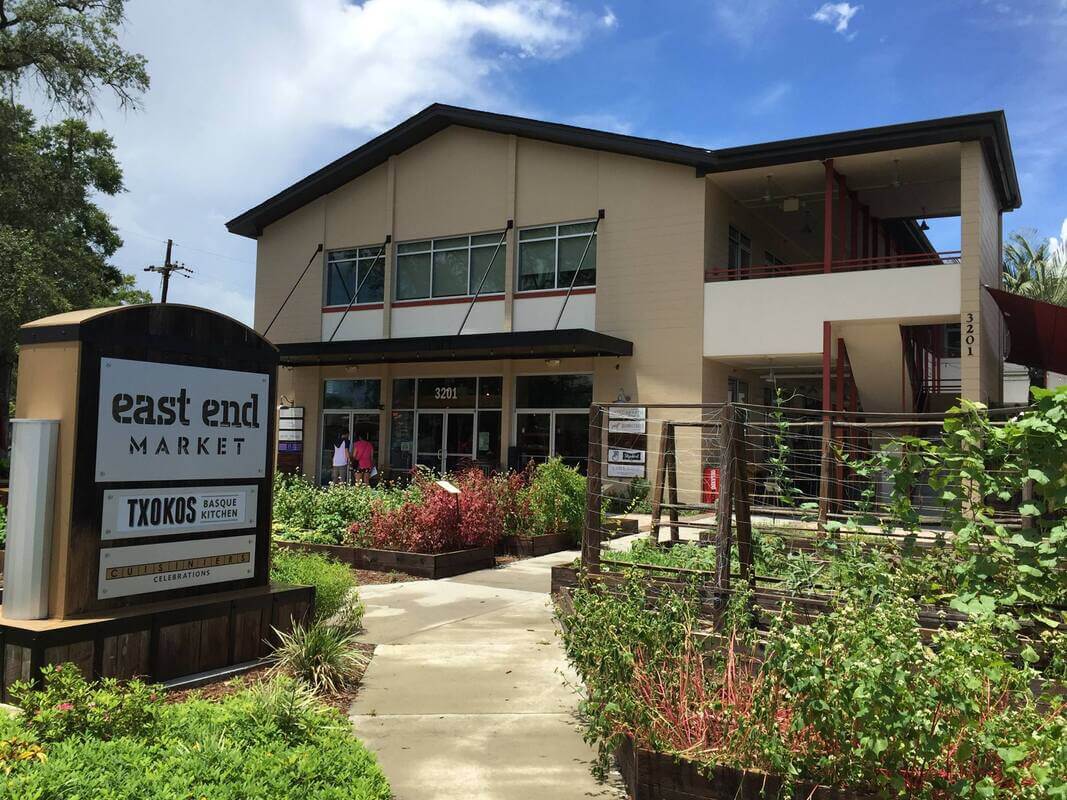 A Guide to the Best Food Halls in Florida (2026)
